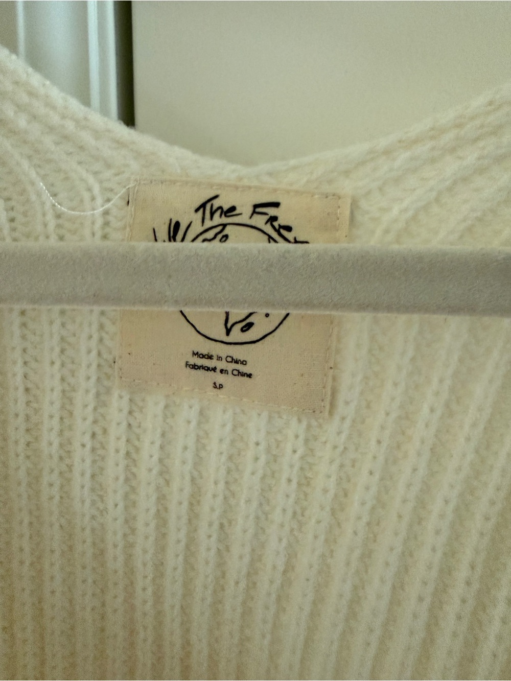 Free People Cream Cropped V-Neck Knit Sweater Small - Picture 4 of 7
